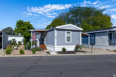 4640 S Aspen Ln W, Taylorsville, UT 84123