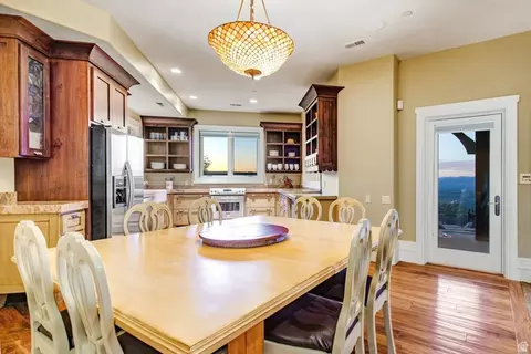 Dining - 1479 E Trail Crest Ct, Draper, UT 84020 photo 1 of 3