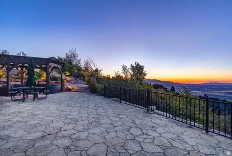 Exterior - 1479 E Trail Crest Ct, Draper, UT 84020 photo 8 of 23
