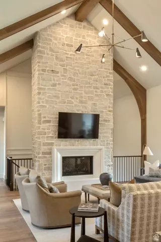 Living - 263 E Maple Ridge Dr, Mapleton, UT 84664 photo 3 of 5