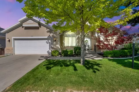 4561 S Lori Leigh Ln, Salt Lake City, UT 84117