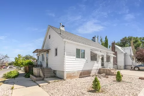 Exterior - 59 E Pinehurst Ave N, Tooele, UT 84074 photo 3 of 7