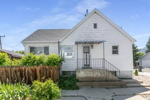 Exterior - 59 E Pinehurst Ave N, Tooele, UT 84074 photo 4 of 7