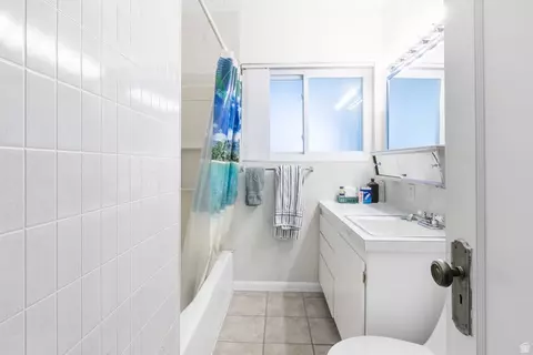 Bath - 59 E Pinehurst Ave N, Tooele, UT 84074 photo 1 of 1