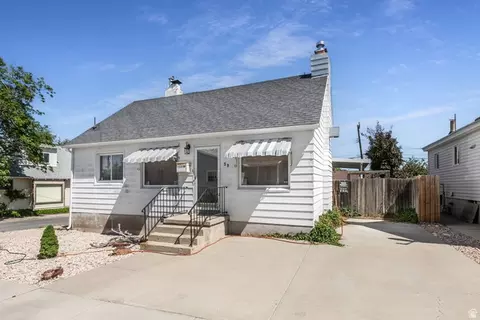 59 E Pinehurst Ave N, Tooele, UT 84074