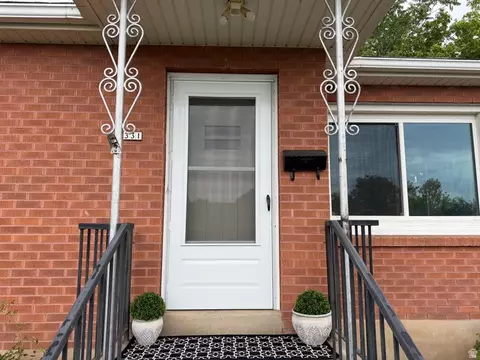 Exterior - 331 S 750 E, Clearfield, UT 84015 photo 2 of 2
