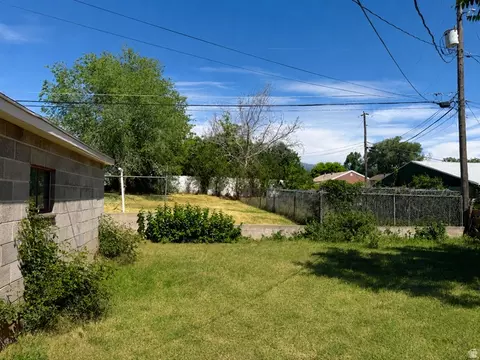Exterior - 331 S 750 E, Clearfield, UT 84015 photo 3 of 3