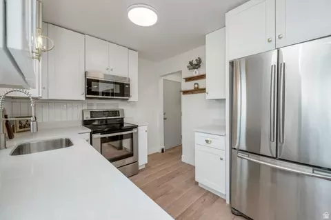 Kitchen - 331 S 750 E, Clearfield, UT 84015 photo 2 of 3