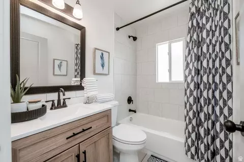Bath - 331 S 750 E, Clearfield, UT 84015 photo 2 of 2