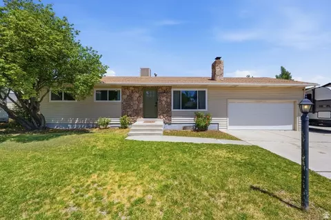 2004 W 13070 S, Riverton, UT 84065