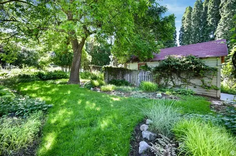 Exterior - 372 N 400 E, Logan, UT 84321 photo 5 of 9