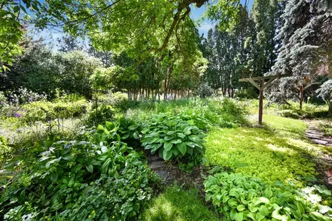 Exterior - 372 N 400 E, Logan, UT 84321 photo 7 of 9
