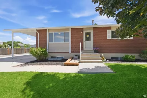3671 Jodie Ln, West Valley City, UT 84128