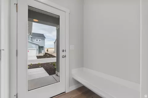 Entry Way - 1775 E Kern Mtn, Eagle Mountain, UT 84005 photo 1 of 2