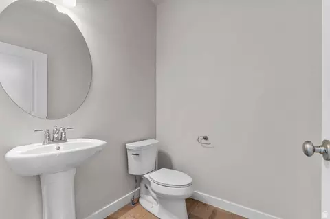 Bath - 1775 E Kern Mtn, Eagle Mountain, UT 84005 photo 1 of 2