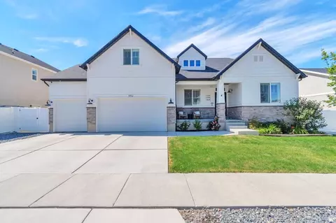 1952 E Rock Hollow Rd, Lake Point, UT 84074