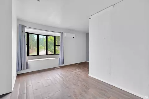 Living - 76 E 200 S, Logan, UT 84321 photo 2 of 4