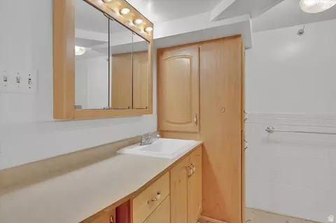 Bath - 76 E 200 S, Logan, UT 84321 photo 3 of 4