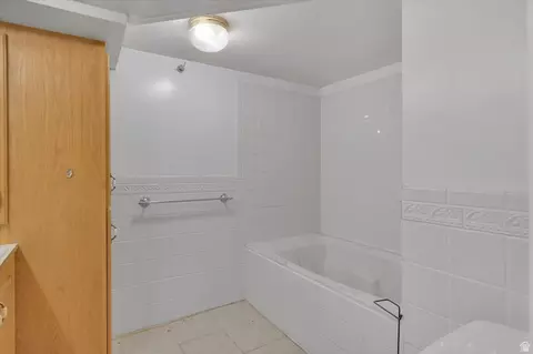 Bath - 76 E 200 S, Logan, UT 84321 photo 4 of 4