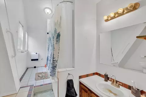 Bath - 76 E 200 S, Logan, UT 84321 photo 2 of 4