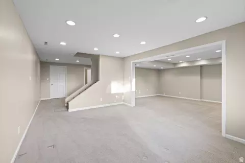 Living - 3226 E Hampton Ct, Holladay, UT 84124 photo 5 of 6