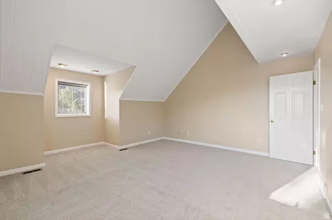 Bedroom - 3226 E Hampton Ct, Holladay, UT 84124 photo 2 of 7