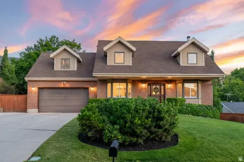 3226 E Hampton Ct, Holladay, UT 84124