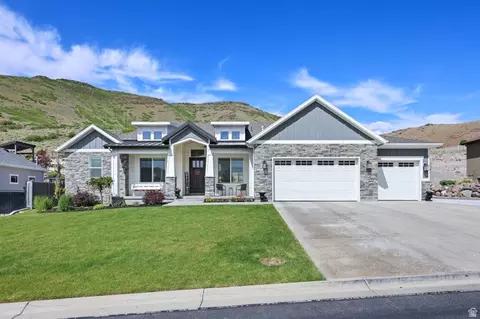 14922 S Lake Ridge Circle Cir W, Herriman, UT 84096