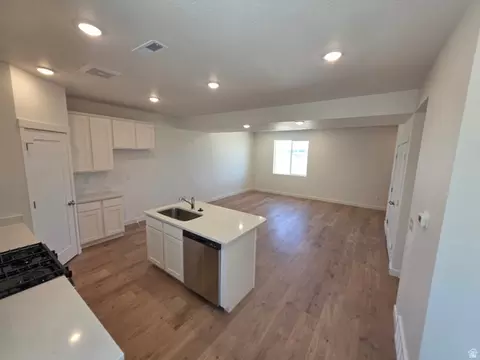 Living - 1351 N 1360 E #33-131, Payson, UT 84651 photo 1 of 2