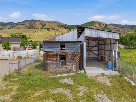 Exterior - 2175 S Hwy 89, Perry, UT 84302 photo 8 of 9