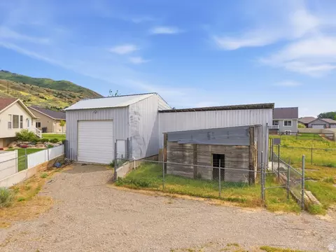 Exterior - 2175 S Hwy 89, Perry, UT 84302 photo 9 of 9