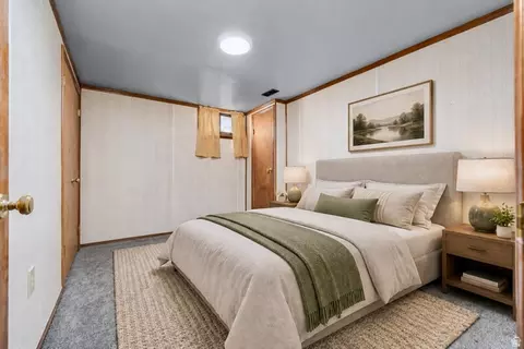 Bedroom - 2175 S Hwy 89, Perry, UT 84302 photo 3 of 3