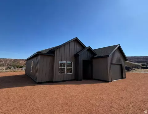27 Lidia Cirlce, Moab, UT 84532