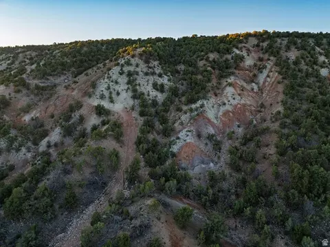 Undisclosed, Tabiona, UT 84072 photo 14