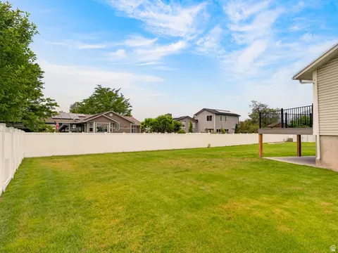 Exterior - 985 N 520 E, Orem, UT 84097 photo 25 of 31