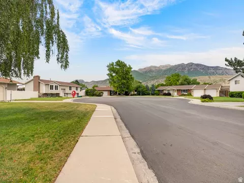 View/Area - 985 N 520 E, Orem, UT 84097 photo 14 of 14