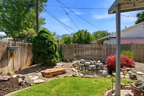 Exterior - 413 E 9120 S, Sandy, UT 84070 photo 15 of 16