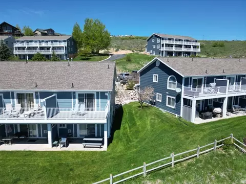 918 N Newberg Dr N #4, Garden City, UT 84028