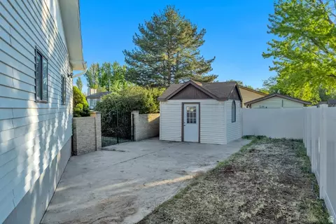 Exterior - 10743 S 930 E, Sandy, UT 84094 photo 4 of 5