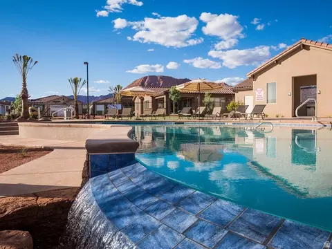 3837 W Lazy River Cir N #109, Santa Clara, UT 84765