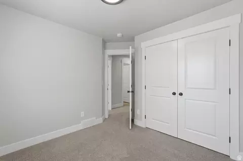 Bedroom - 466 E 3000 N, North Ogden, UT 84414 photo 3 of 6