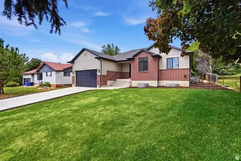 Exterior - 466 E 3000 N, North Ogden, UT 84414 photo 2 of 8