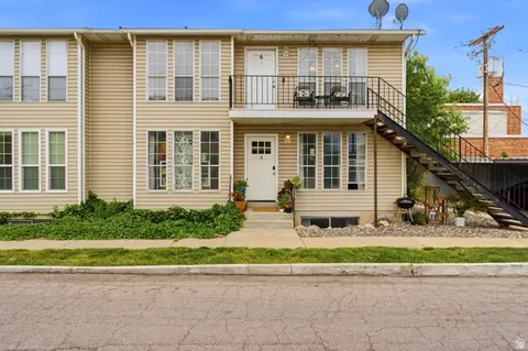 1850 S 300 E #6, Salt Lake City, UT 84115