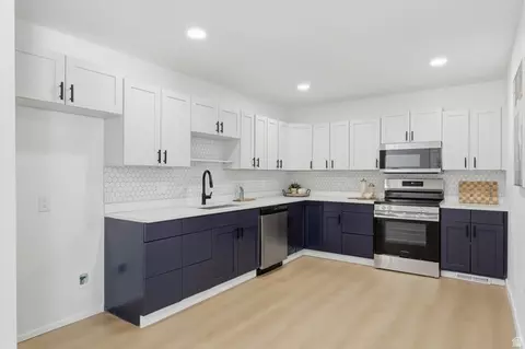 4330 W 5570 S, Kearns, UT 84118