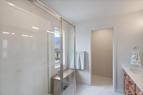 Bath - 1288 N 1360 E #30-119, Payson, UT 84651 photo 2 of 4