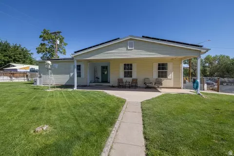 1106 Lance Ave, Moab, UT 84532