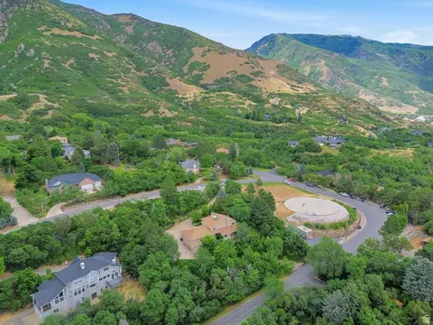 View/Area - 6169 S 2850 E, Uintah, UT 84403 photo 8 of 10