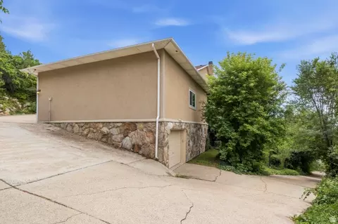 Exterior - 6169 S 2850 E, Uintah, UT 84403 photo 18 of 19