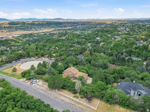 View/Area - 6169 S 2850 E, Uintah, UT 84403 photo 2 of 10