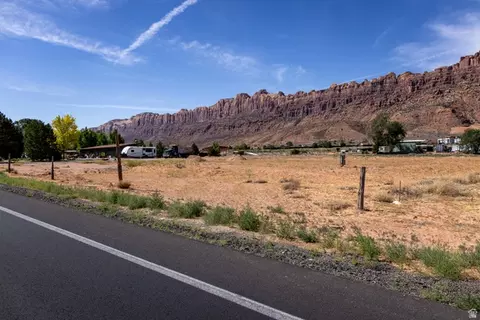 3190 S Spanish Valley Dr, Moab, UT 84532 photo 5